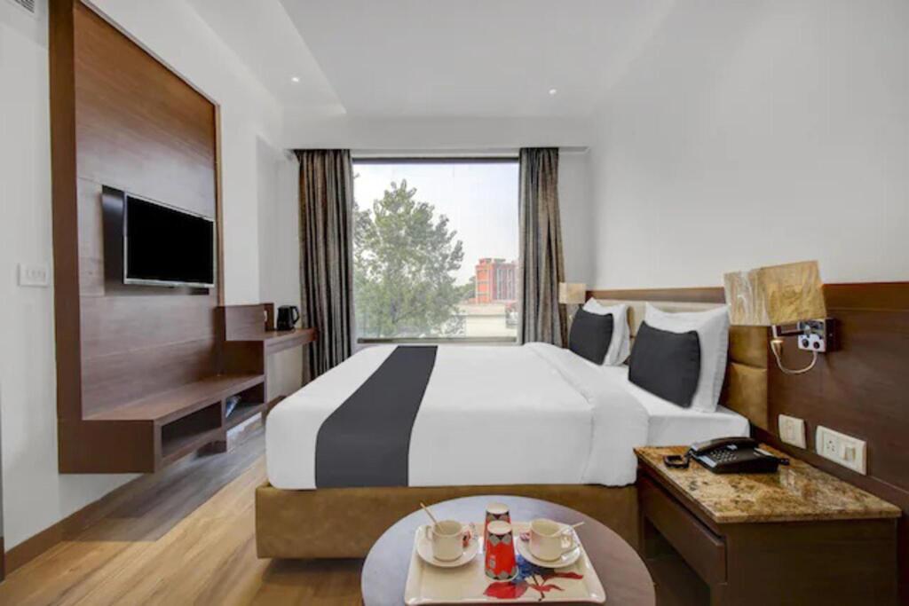 Лакхнау: FabHotel Anjani Nandan