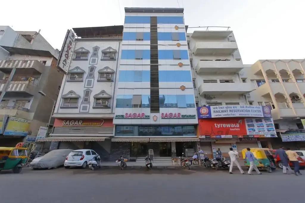 Ахмедабад: Hotel Sagar Inn
