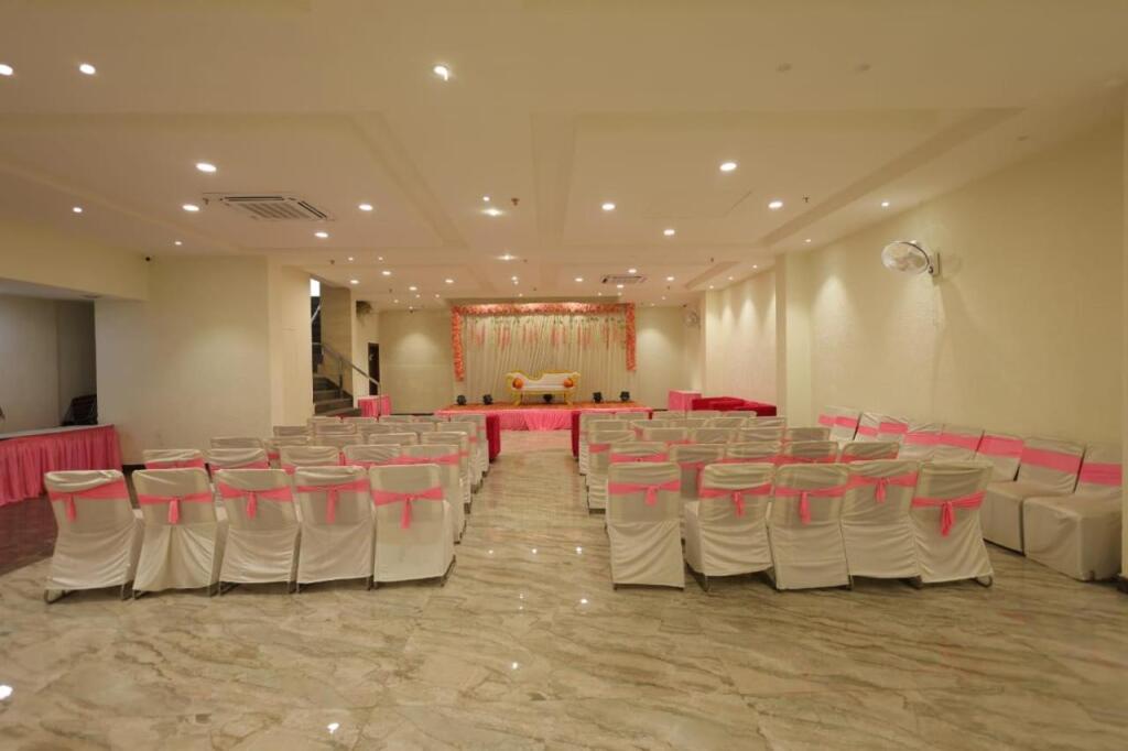 Агра: The Grand Tree Hotel