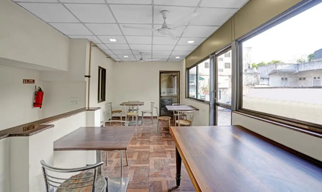 Ахмедабад: Itsy Hotels Aakash,100 Mts From Sardar Patel Stadium