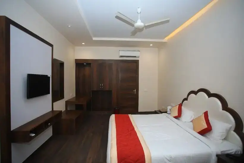 Агра: Hotel Grand Spice