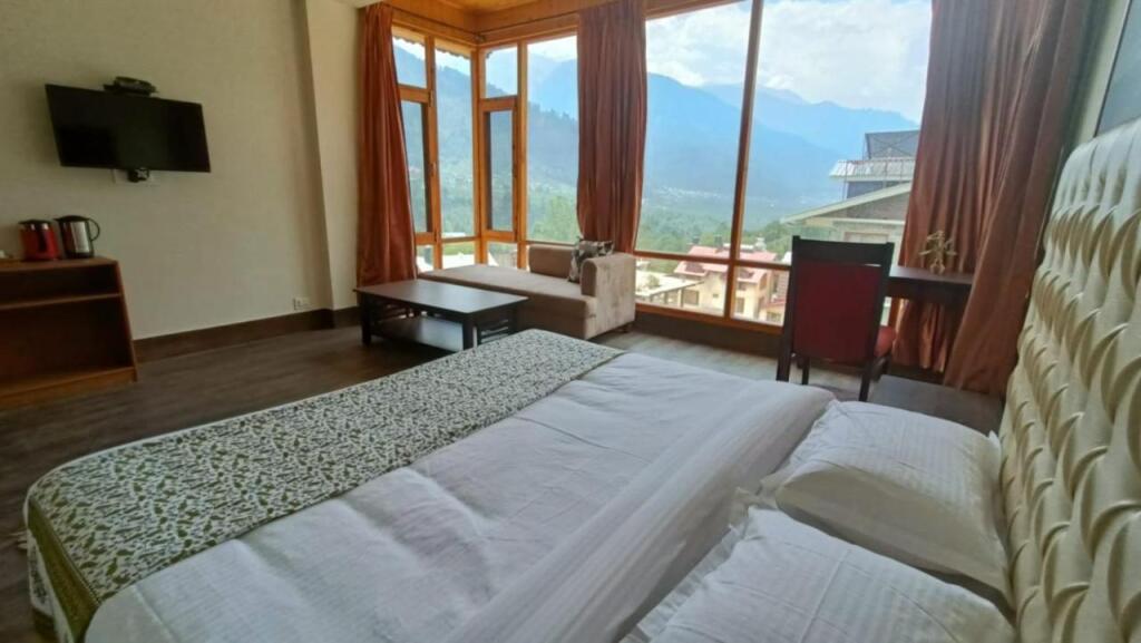 Манали: Cottage Palzey Manali