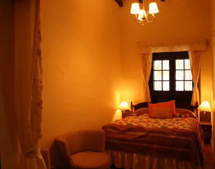 Агра: West View Hotel