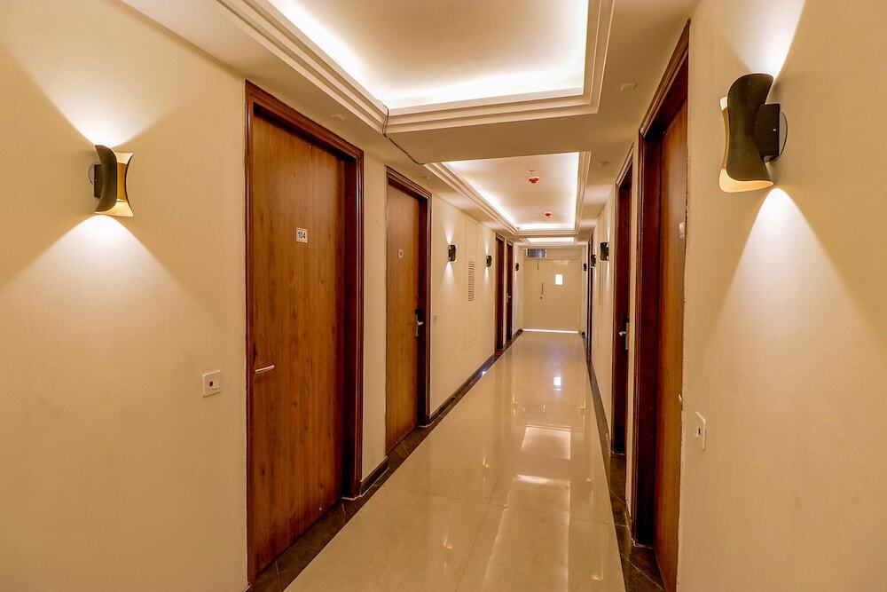 Нью-Дели: Fabhotel F9 Pitampura