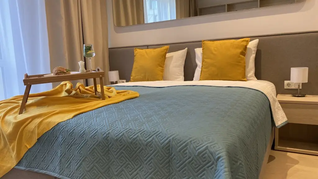 Санкт-Петербург: Your Apart Na Marata Apartments