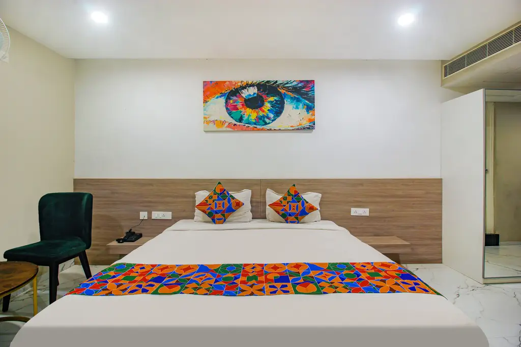 Хидерабад: Fabhotel Ssr Fern Suites