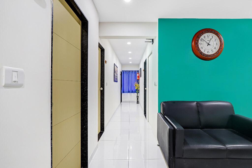 Collection O 82824 Hotel La Veera — фото 1