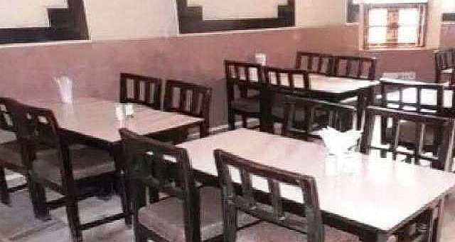 Агра: Hotel Jai Hind And Resturant