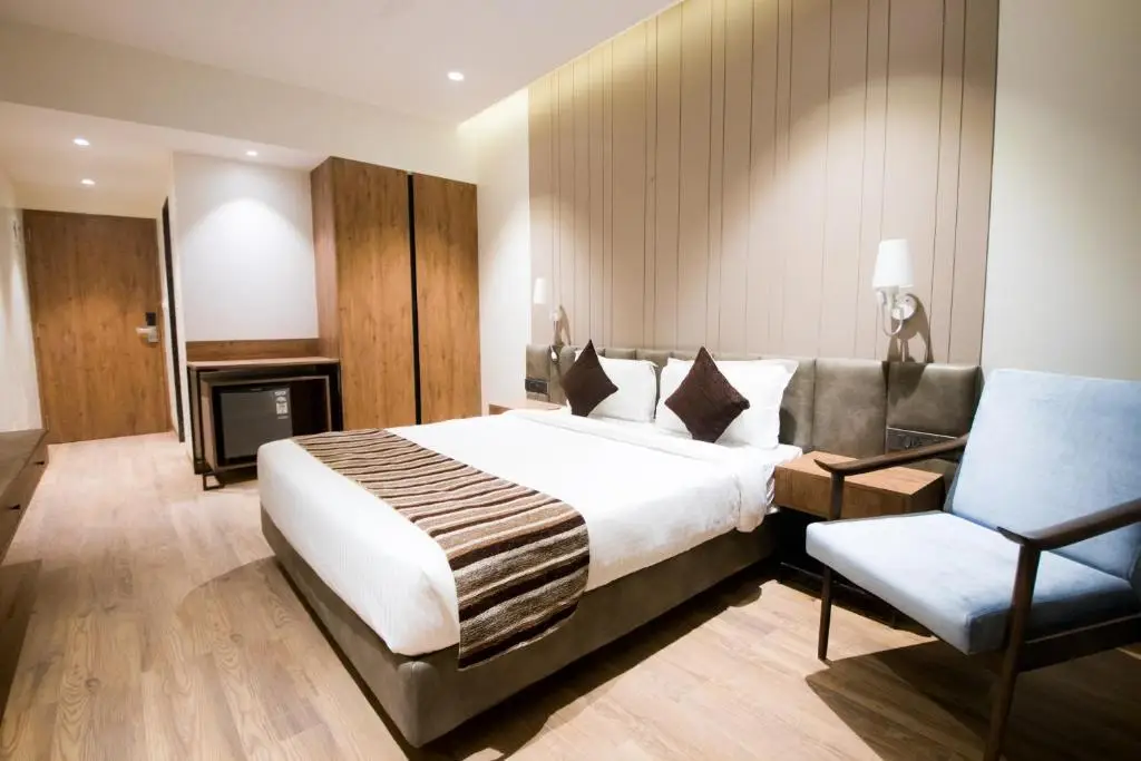 Ахмедабад: Pinnacle Grand Hotel and Banquets