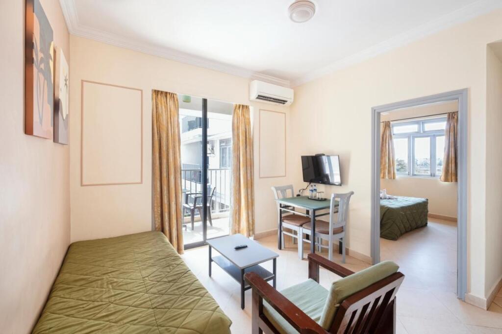 Верем: Aastha Escape Resort near Calangute Beach