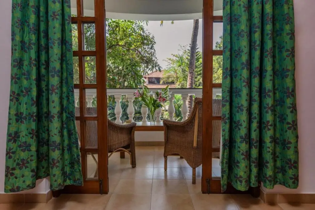 Бага: Bellflower Alidia Beach Resort