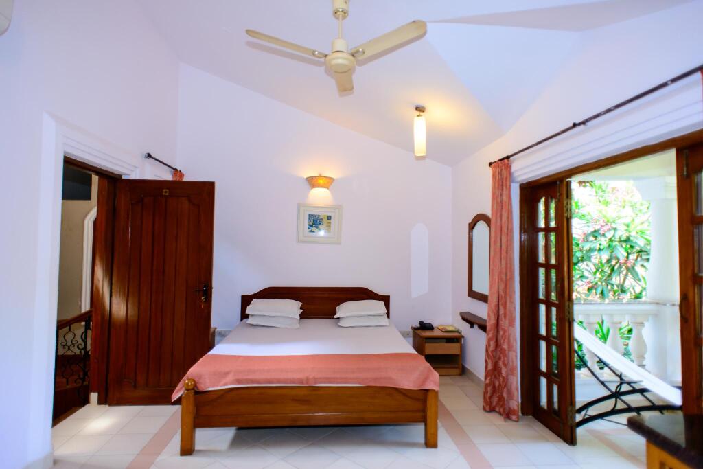 Бага: Bellflower Alidia Beach Resort