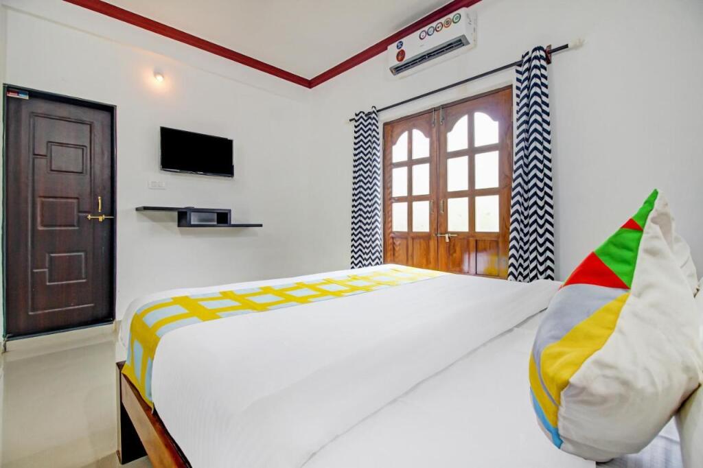 Бага: OYO 87156 Pradeep Guest House