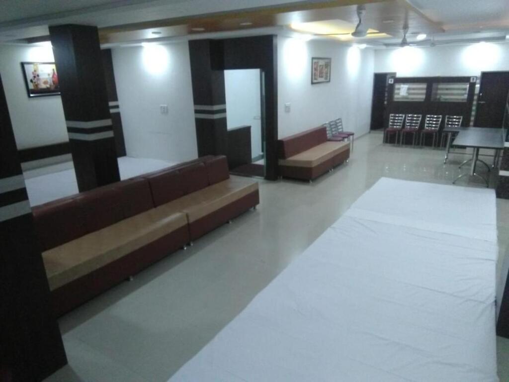 Хошангабад: VINAYAK PALACE, Hoshangabad