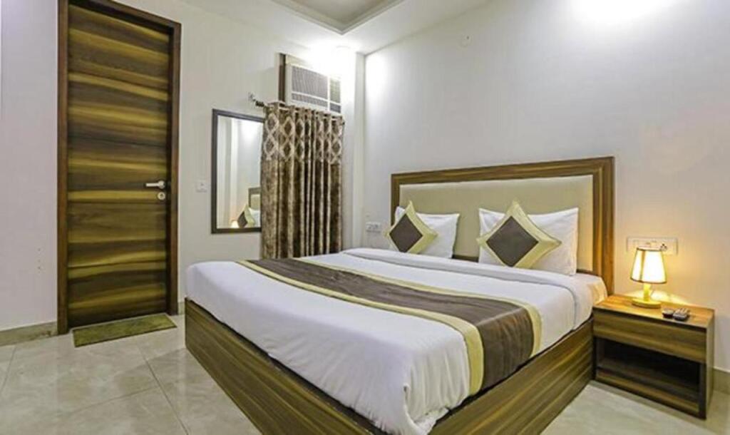 Нью-Дели: Fabhotel White House Bnb