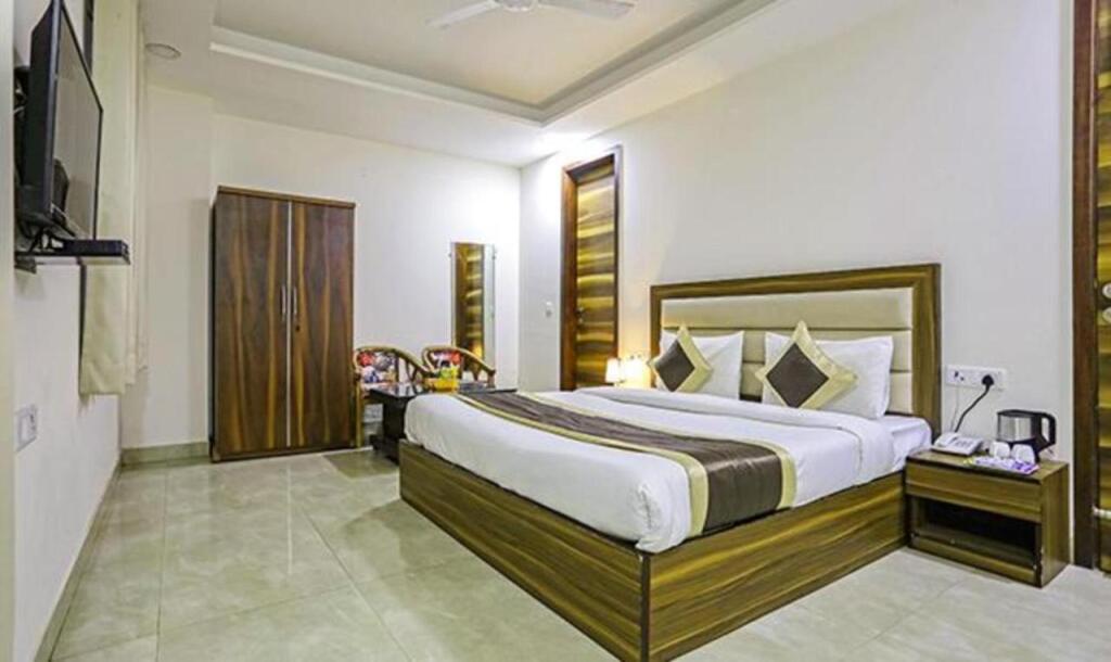 Нью-Дели: Fabhotel White House Bnb