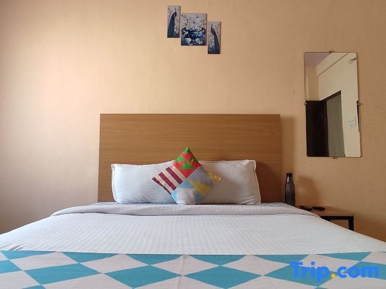 AMBIENT HOME STAY, In Nashik — фото 1