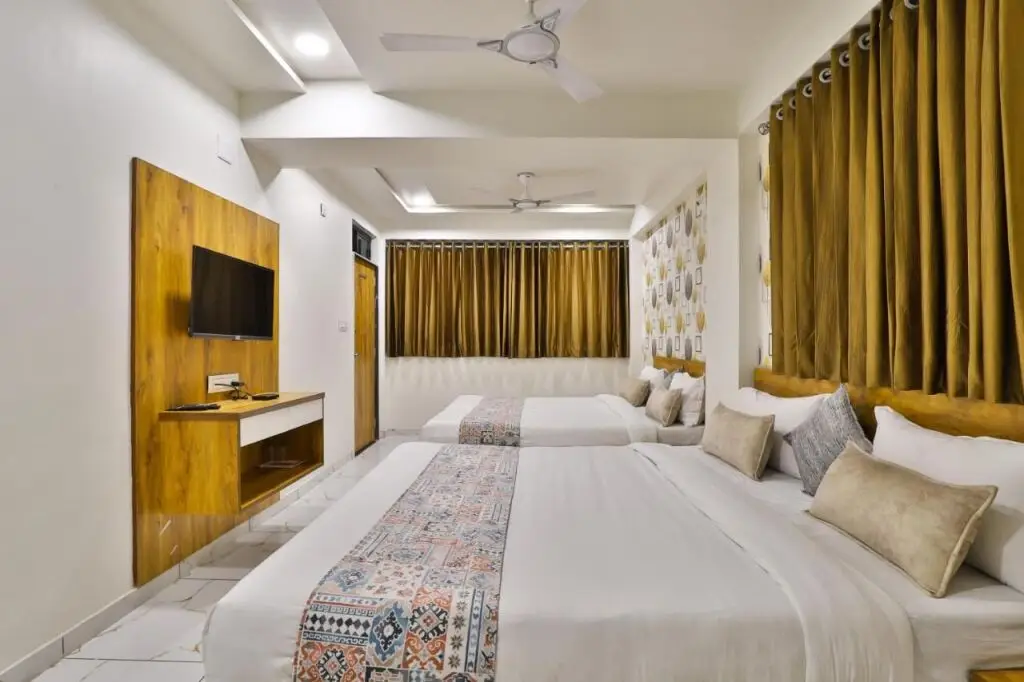 Ахмедабад: Hotel SR Rooms