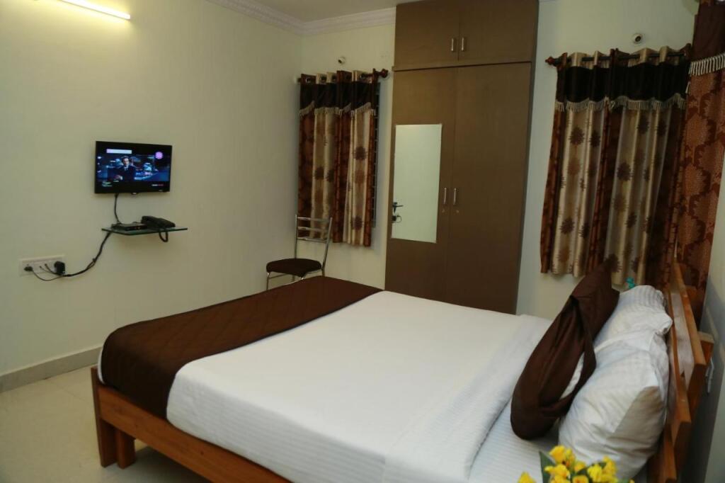 Бангалор: Mann Pasand Inn