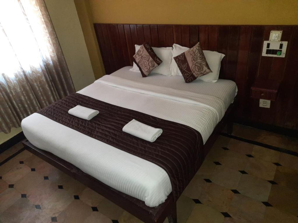 Мадикери: Hotel Caveri Comfort Inn
