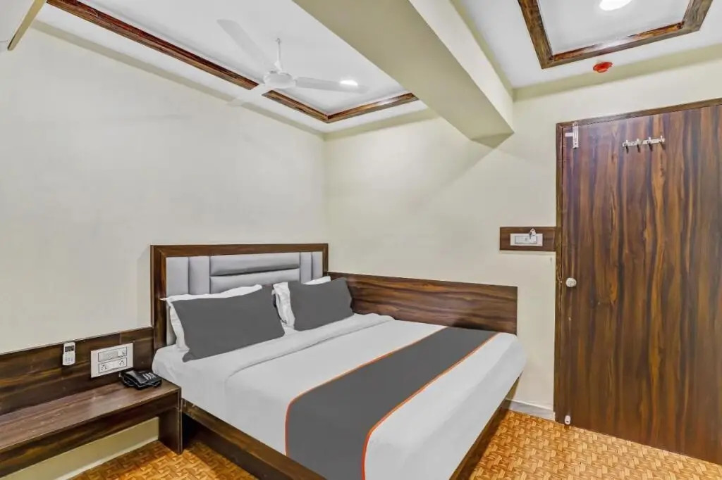 Ахмедабад: Collection O 83963 Hotel Silver Inn