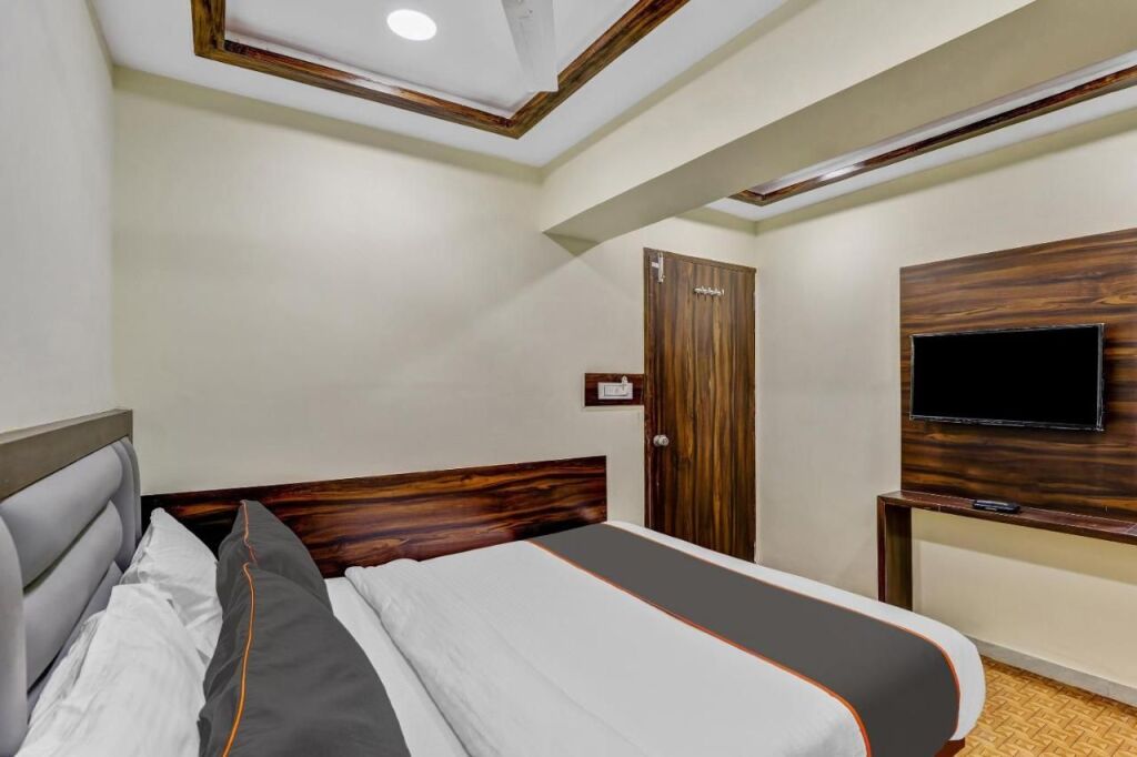 Ахмедабад: Collection O 83963 Hotel Silver Inn