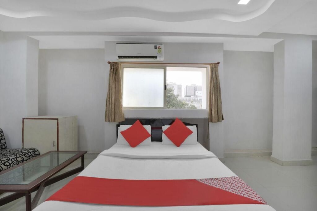 Ахмедабад: OYO Flagship 83069 Hotel Rudra Palace