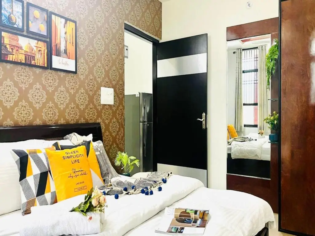 Джайпур: BluO 3BHK Jaipur - Terrace Garden, Balcony, Lift