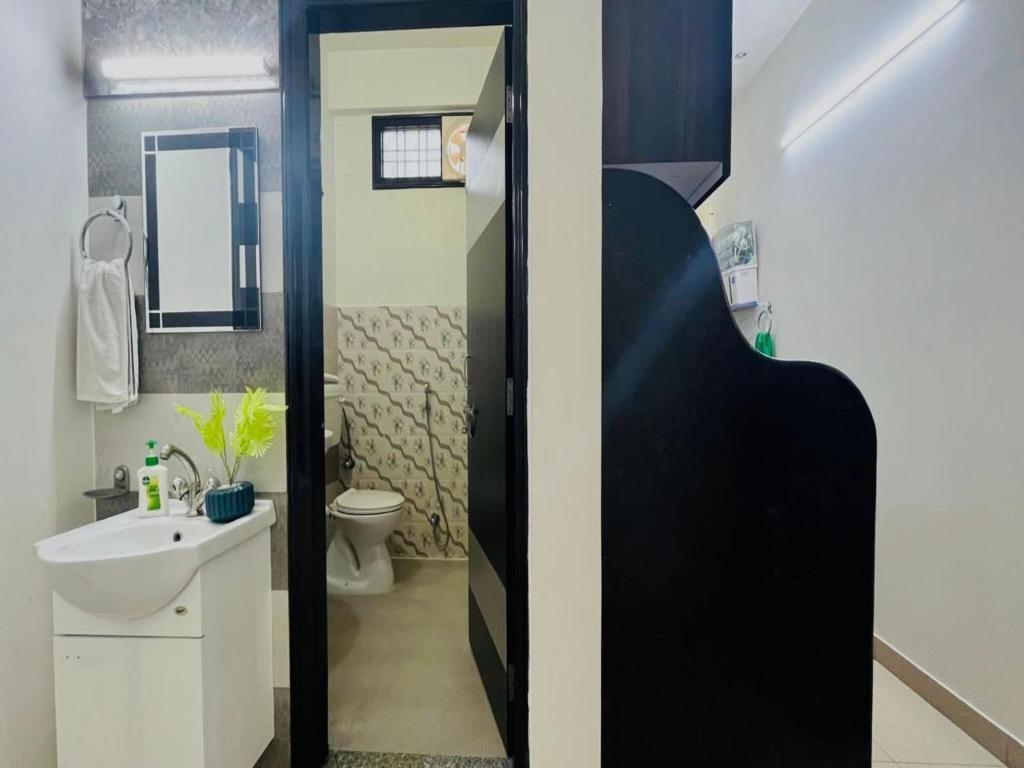 Джайпур: BluO 3BHK Jaipur - Terrace Garden, Balcony, Lift