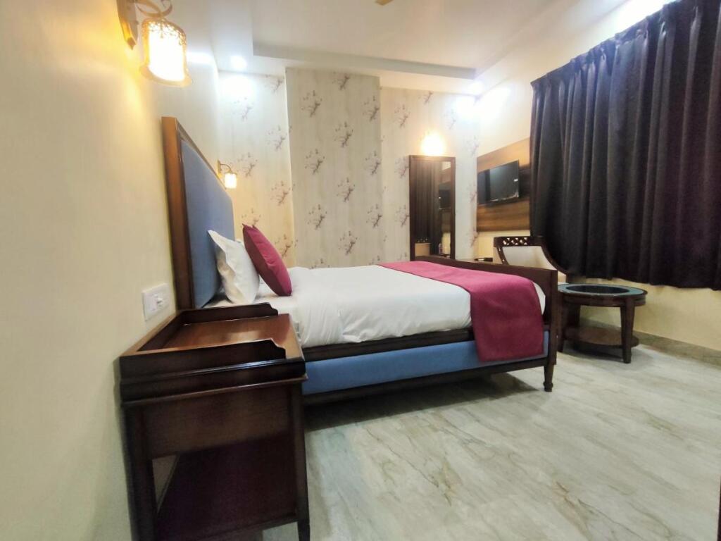Джайпур: Hotel King's Turban