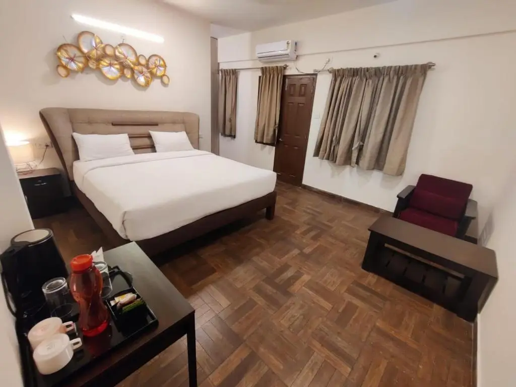 Бангалор: White Lotus By Orbit Hotels