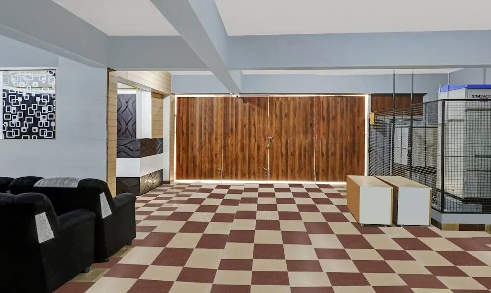 Бангалор: Treebo SLN Heritage