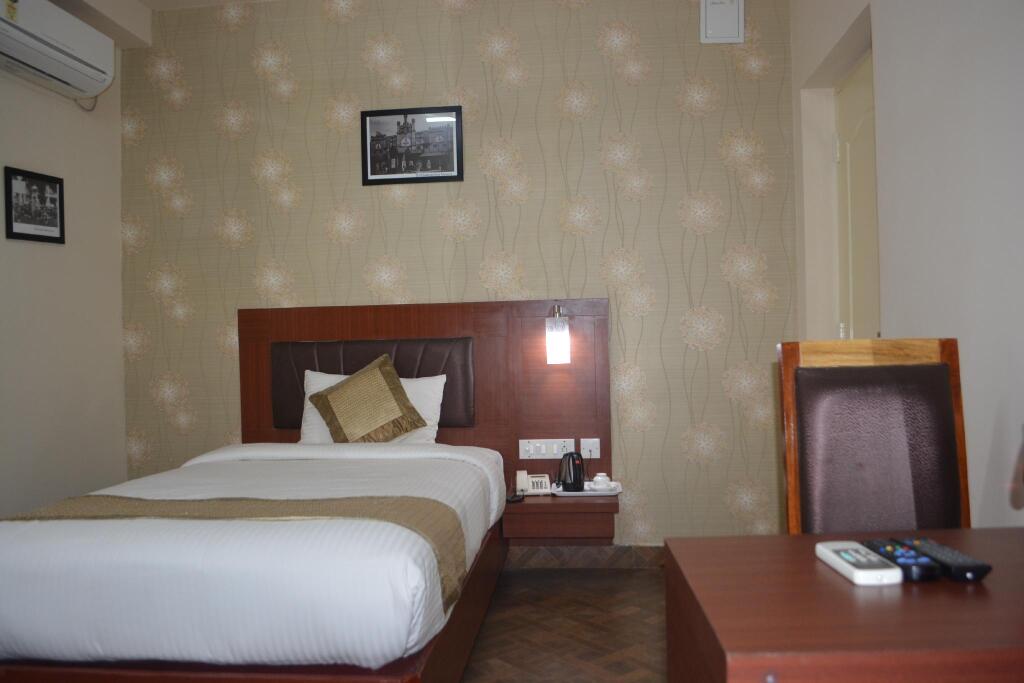 Бангалор: Emerald Suites by Kallate