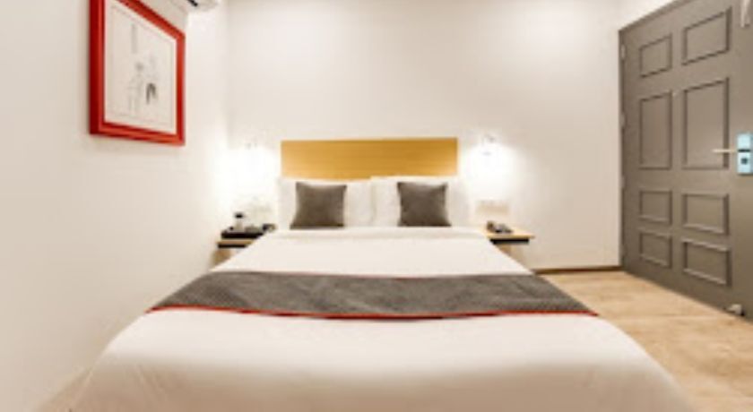 Нью-Дели: Qotel 007 Anand Vihar