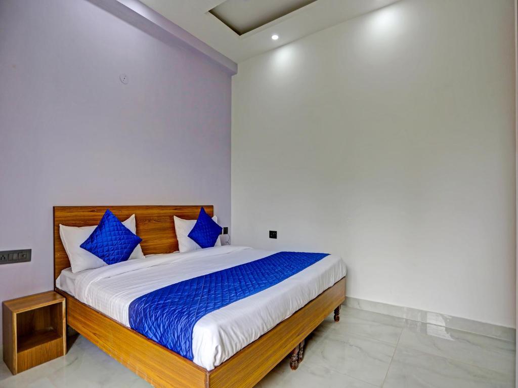 Нойда: Hotel Golden Admire- Noida Sector 56