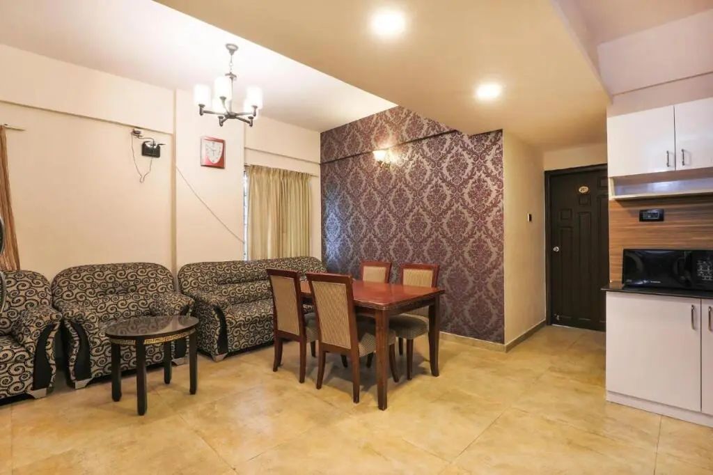 Бангалор: Fabhotel Frazer Suites