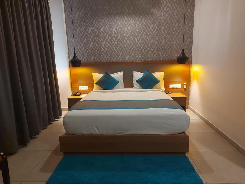 Бангалор: Parkwood Suites