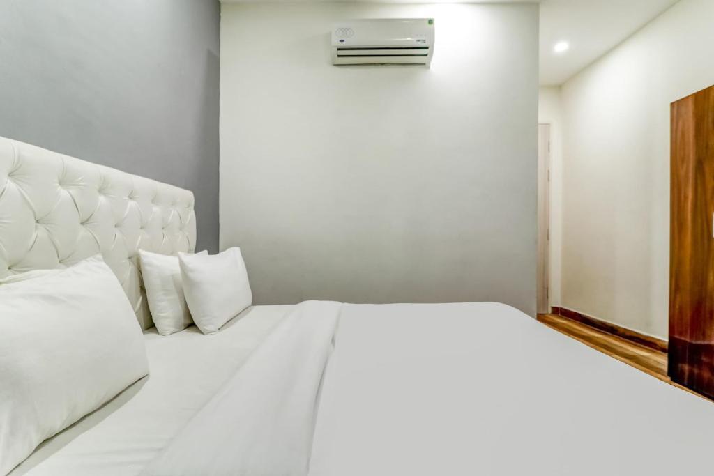 Гуруграм: OYO Townhouse 513 Hotel Skylight Near Medanta Hospital