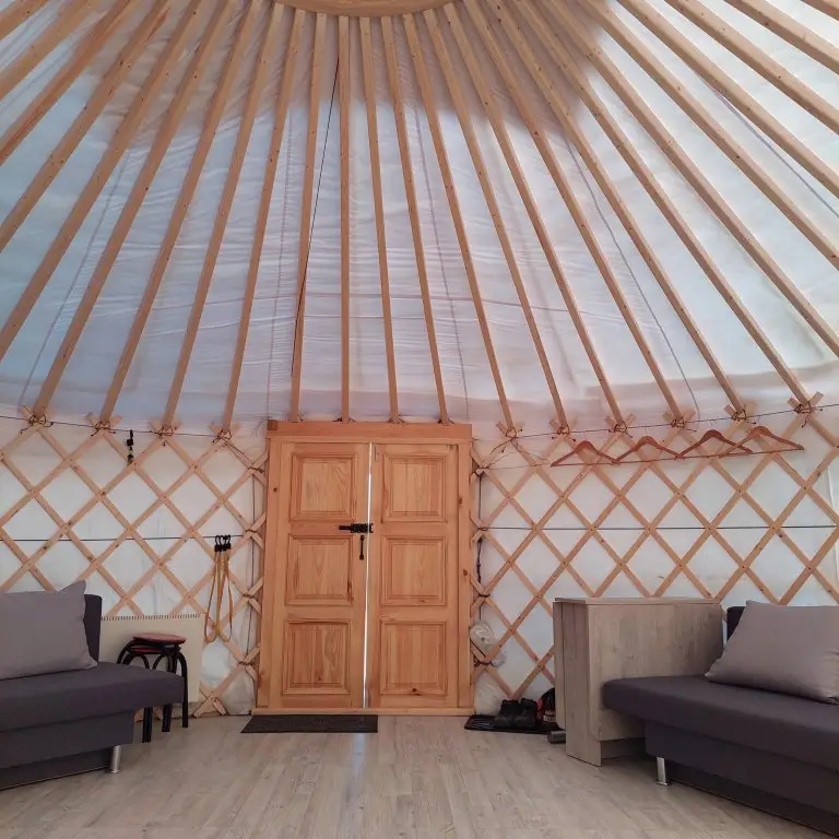 Янтарный: Мини-Отель Yurta Lux39
