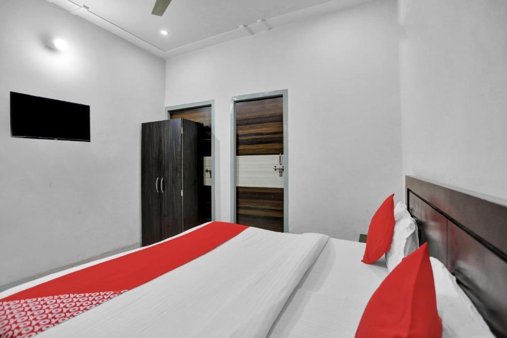 Вриндаван: OYO 81815 Krishna Palace