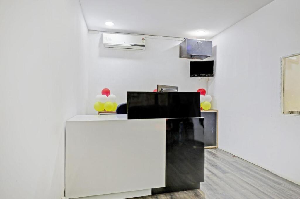 Ченнаи: OYO Flagship 84672 Lake View Resort