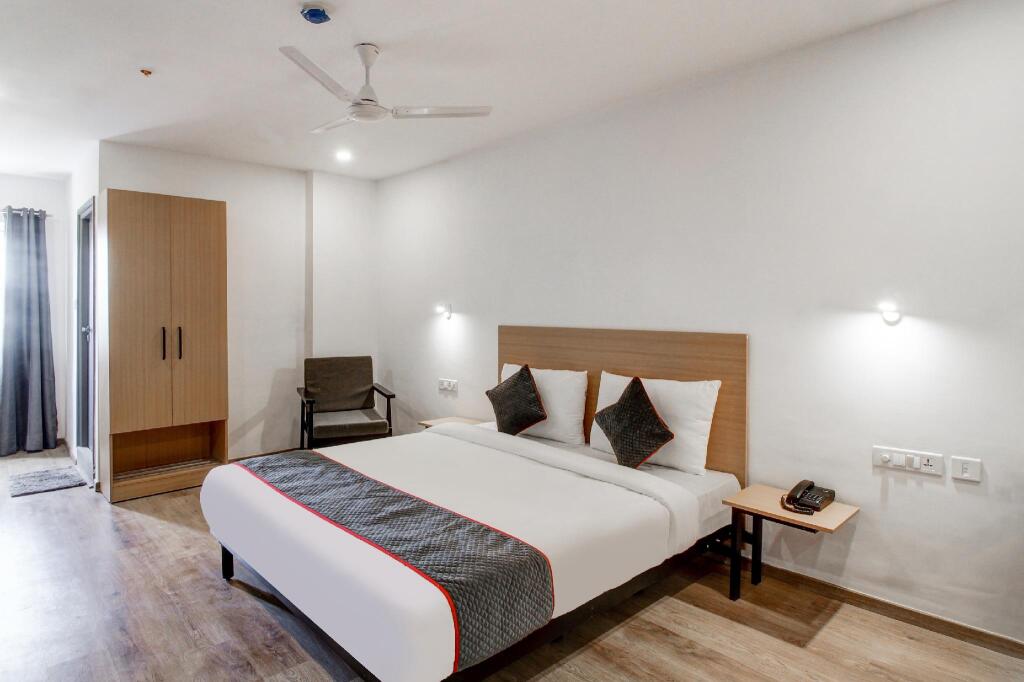 Хидерабад: OYO Townhouse RCC Majestic 397 LB Nagar