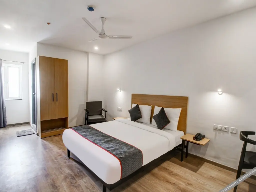 Хидерабад: OYO Townhouse RCC Majestic 397 LB Nagar