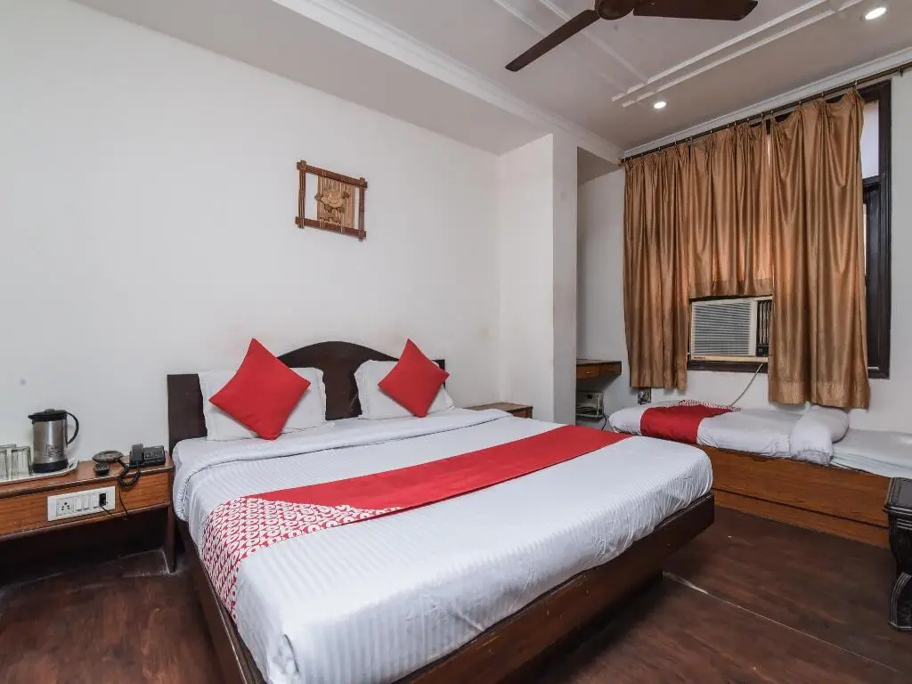 Нью-Дели: OYO 22354 PG Hospitality Inn