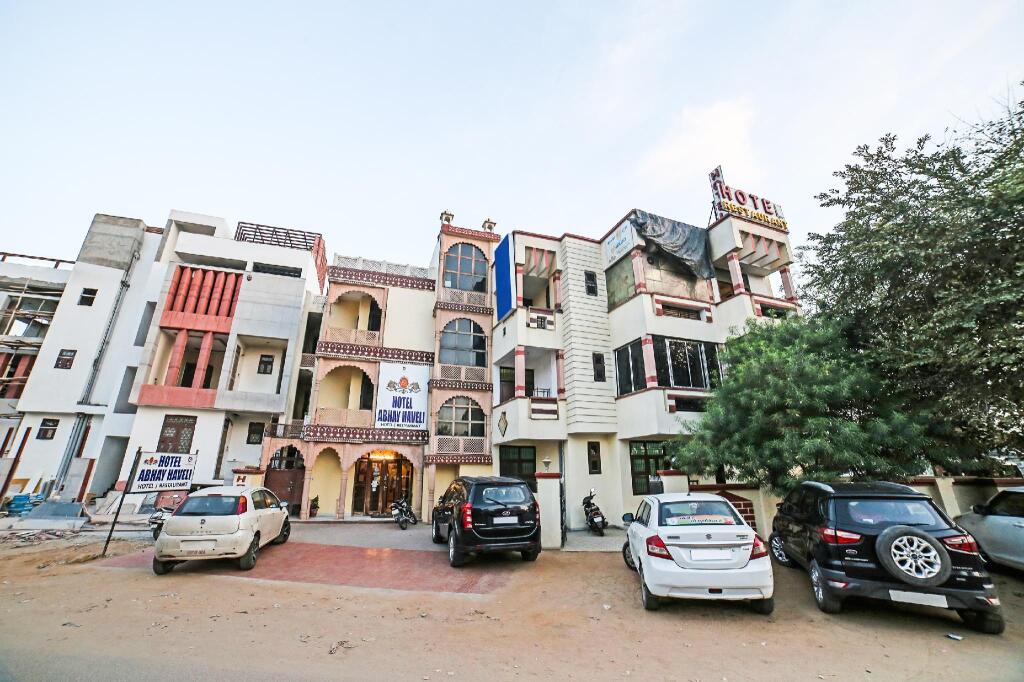OYO 23114 Hotel Abhay Haveli — фото 1