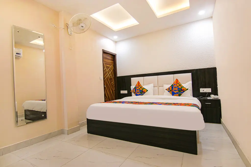 Зиракпур: Fabhotel Palm Plaza