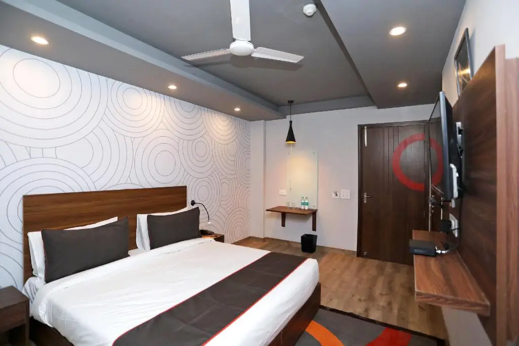 Гуруграм: Collection O 76097 HOTEL MOONLIGHT