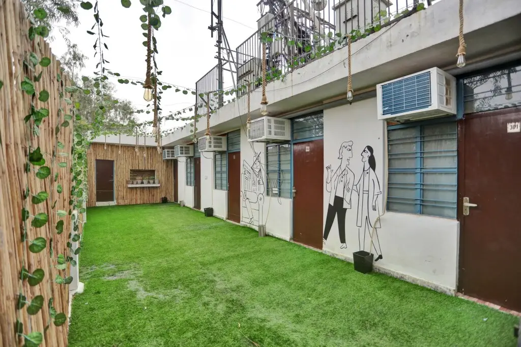 Нью-Дели: OYO Townhouse 433 JPS
