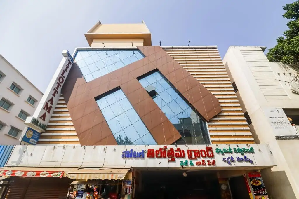 Capital O 6531 Hotel Thilothama Grand — фото 1