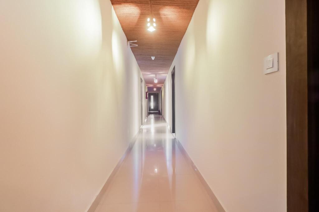 Ранчи: Townhouse 83601 Hotel Marina
